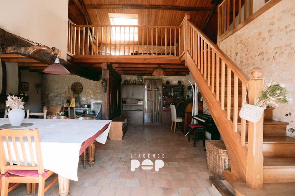 Longère avec dépendances à Chateau L&rsquo;évêque - photo 2